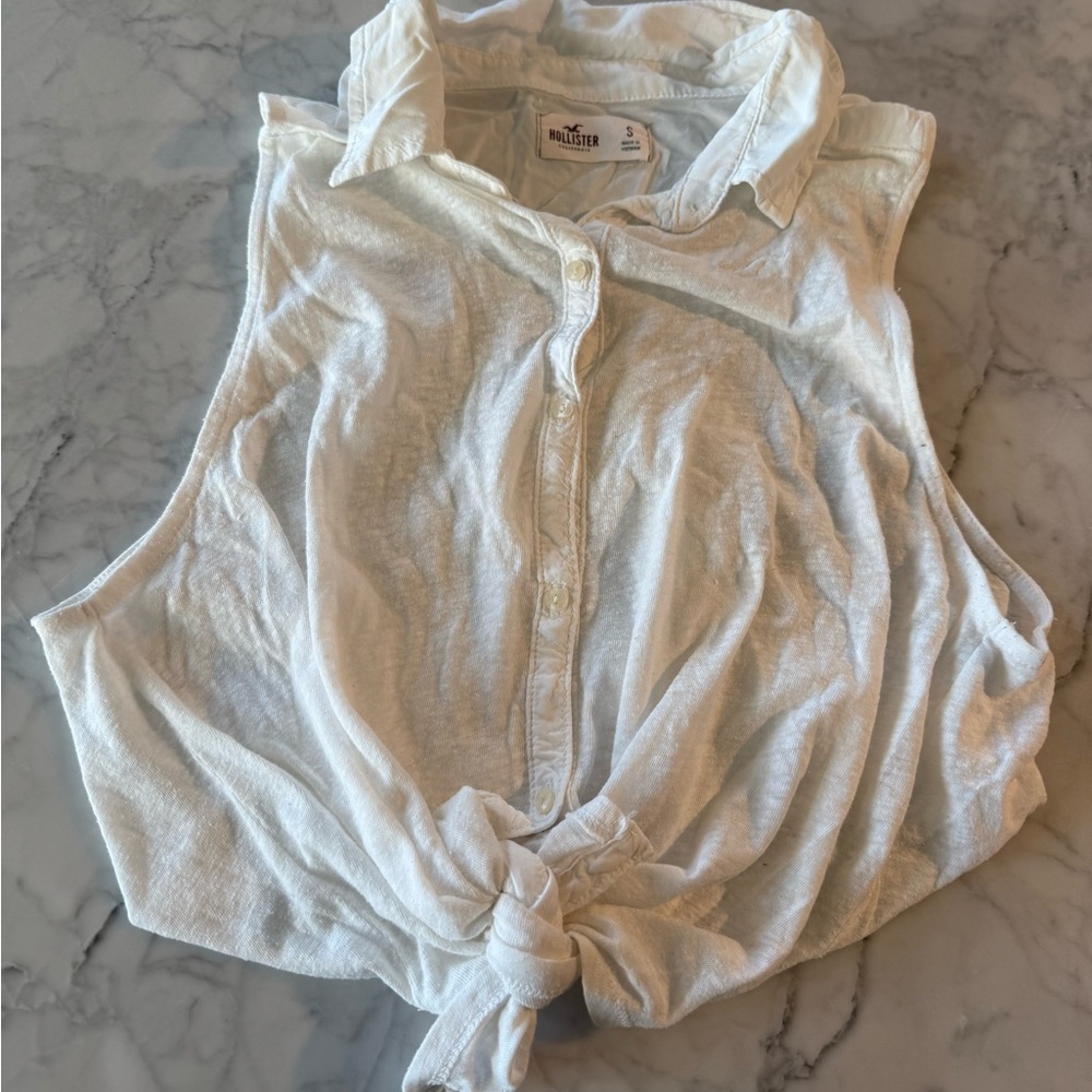 Hollister Women's White Button-Down Sleeveless Shirt